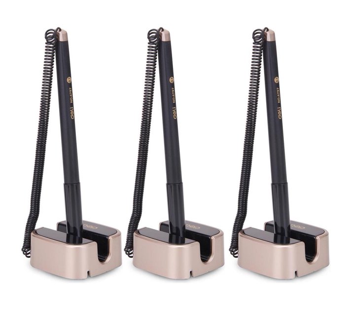 Someone’s in a Makro Deli Desk Pen Stand With Gold Base & Black Gel Pen