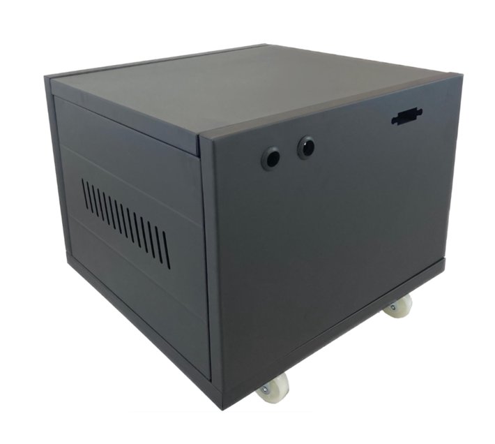 Someone’s in a Makro C2 Steel Battery Holds 2x 100Ah