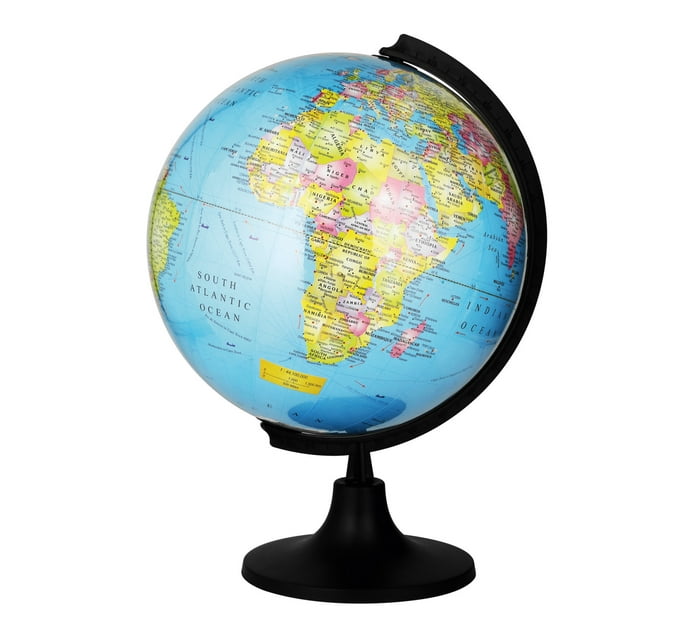 Someone’s in a Makro 30 cm World Globe Mood