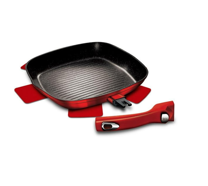 Someone’s in a Makro Berlinger Haus 28cmMarble Coating Grill Pan with