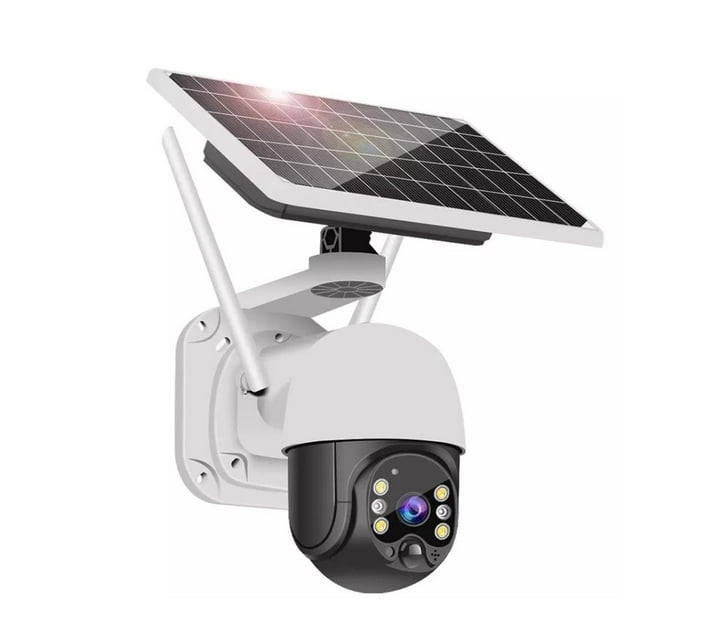 Someone’s in a Makro 3MP Wireless 360  Ptz Outdoor 4G Camera Mood