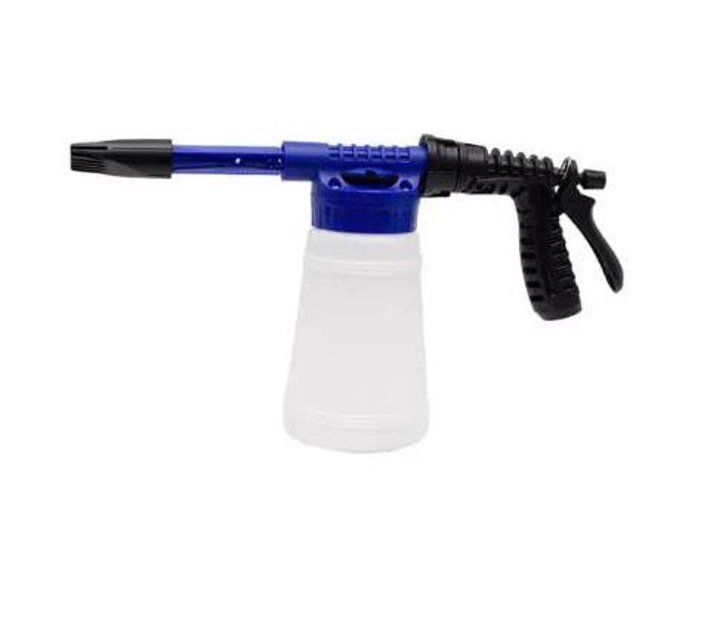 Someone’s in a Makro High Pressure Rocket Car Wash Sprayer Mood