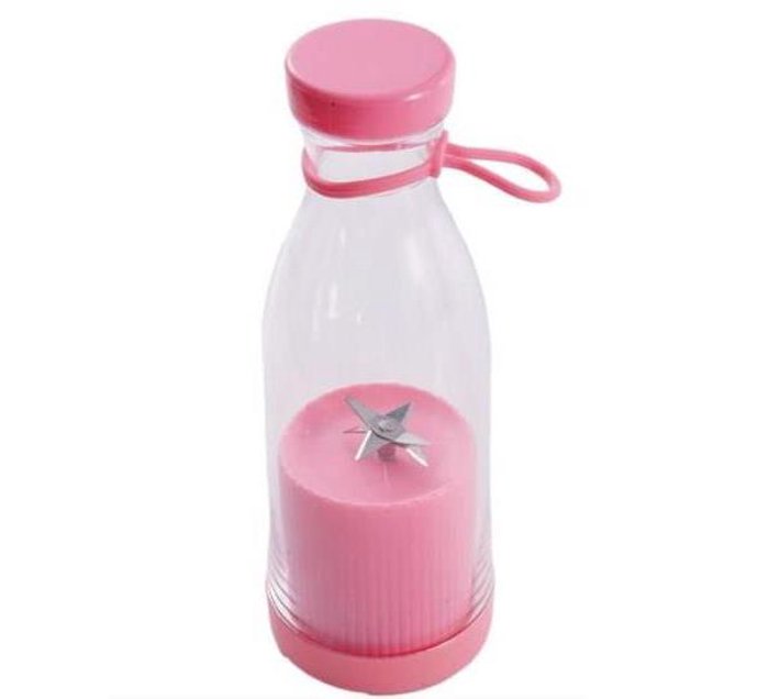 Someone’s in a Makro Portable Rechargeable Blender Smoothie Milkshake