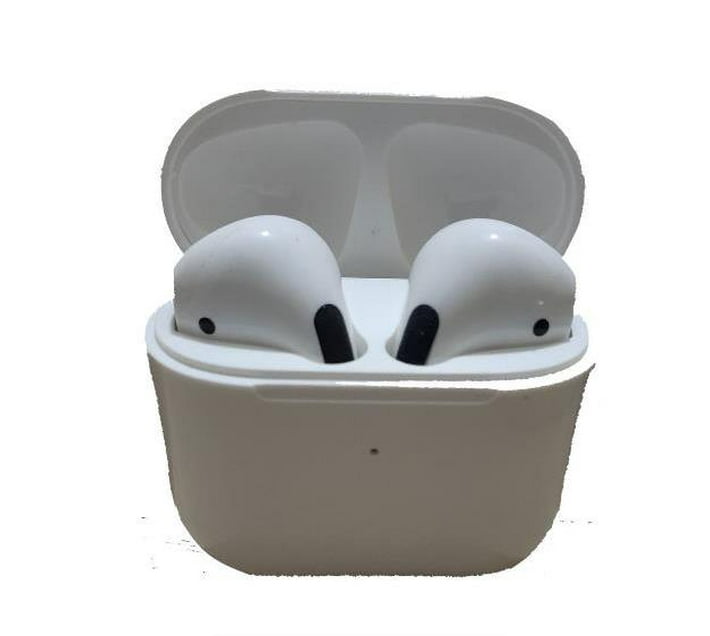 Someone s in a Makro Quality Pro Series Earpods for All Phones Mood