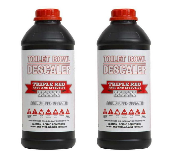 Someone’s in a Makro TRIPLE RED Toilet Bowl Descaler and Cleaner 1