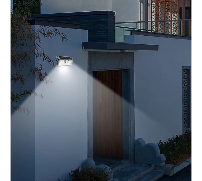 LM 73 LED Wall Light Gate Light Outdoor Lamp (White) | Makro