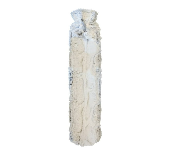 Someone’s in a Makro Home Classix 2lt Long Hot Water Bottle Mood