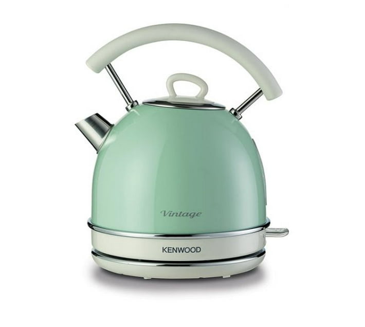 Someone’s in a Makro Kenwood Vintage Kettle 1,7L GR ZJM35.000GR Mood