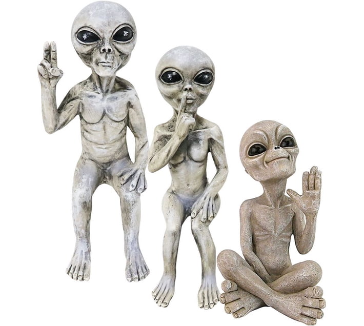 The Good Sport Garden Ornaments Sculpture Aliens For Home Indoor ...