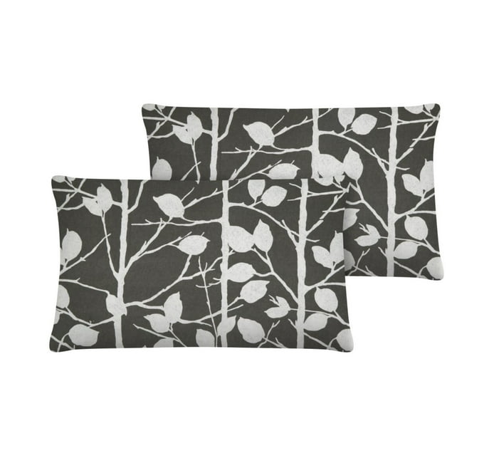 Someone’s in a Makro Sheraton 2 Pack Winter Standard Pillow Cases 2