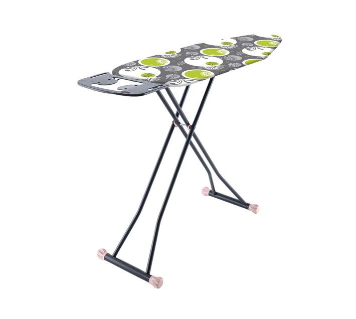 Someone’s in a Makro PERILLA Monoblock Ironing Board Heavy Duty and