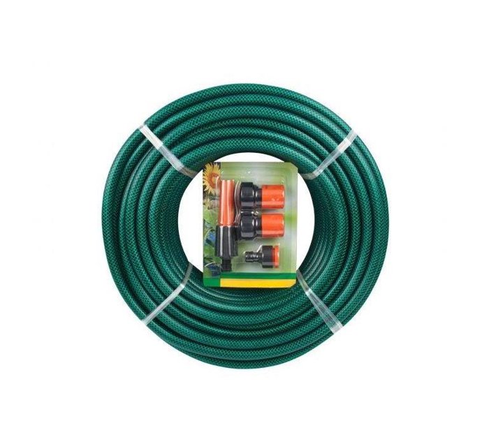 Someone’s in a Makro Garden Hose Pipe With Fittings 20m Mood