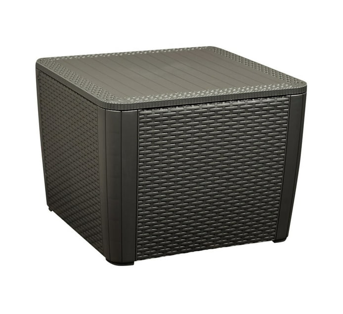 Someone’s in a Makro Contour Patio Storage Table Mood