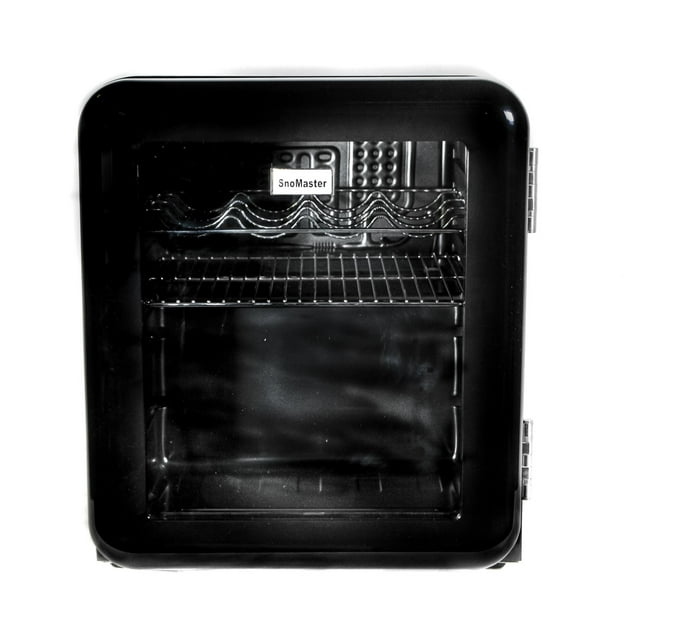 Someone’s in a Makro Snomaster 50 l Beverage Cooler Mood