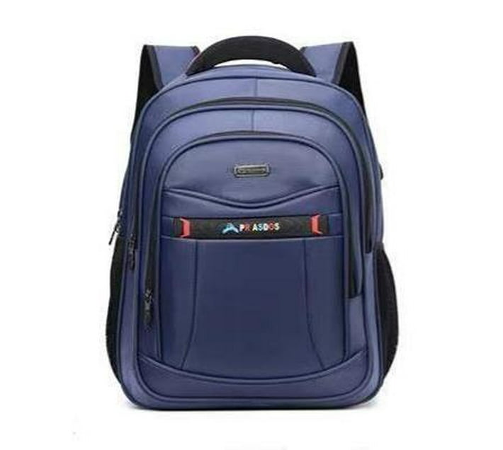 Someone’s in a Makro PRASDOS School Bag Backpack 20L NAVY BLUE Mood