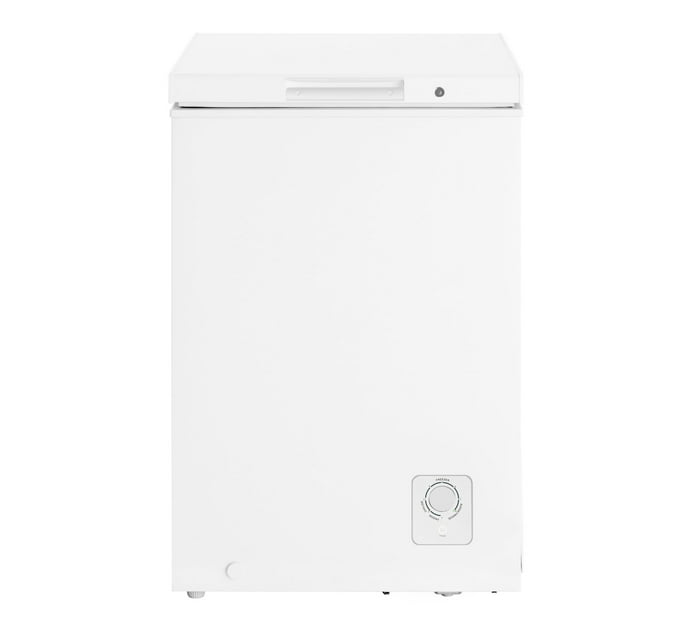 Someone’s in a Makro Hisense 95l Chest Freezer Mood