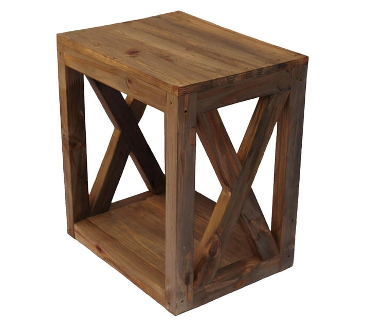 Someone’s in a Makro GC X Coffee/side/bedside Table ideal to use