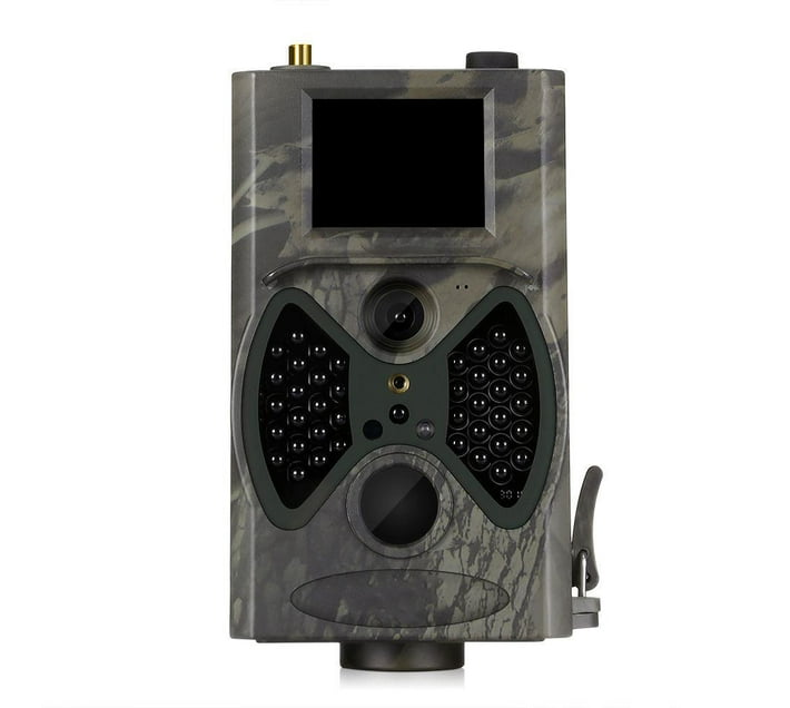 Someone’s in a Makro Hunting Trail Camera Mood