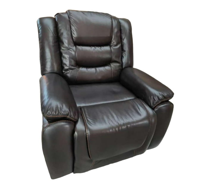 Someone s in a Makro Smte Euro Leather Recliner Chair Sofa