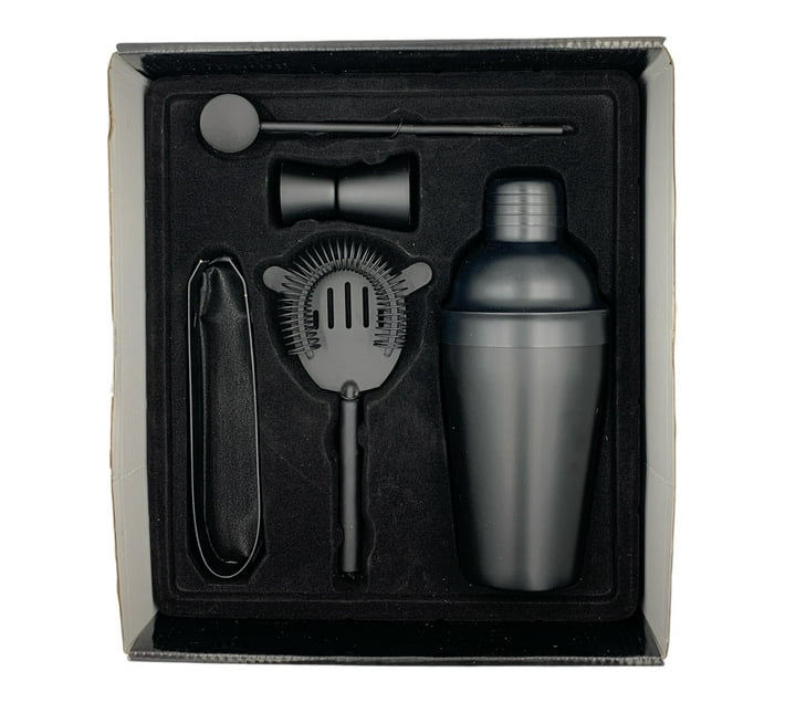 Someone’s in a Makro Cocktail Shaker 5 Piece Set Black Stainless Steel Mood