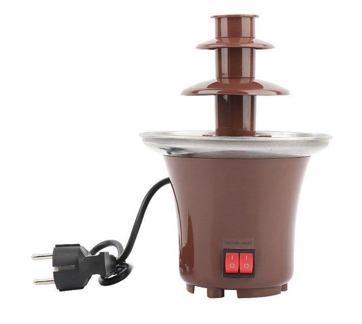 Someone’s in a Makro Mini Chocolate Fondue Fountain Mood