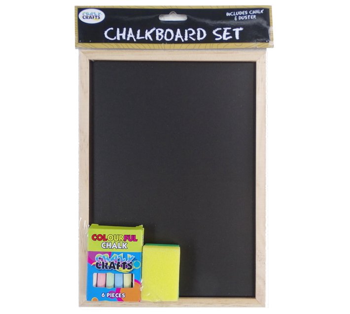 Someone’s in a Makro Chalkboard Set Mood