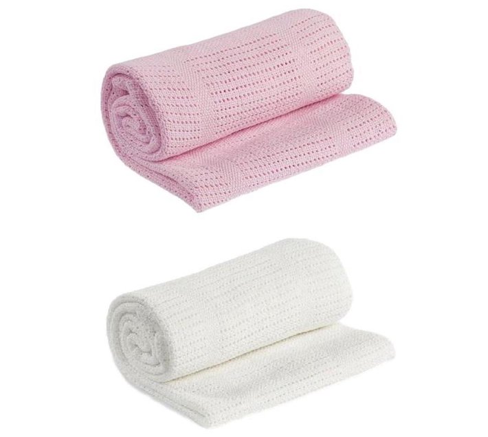 Someone’s in a Makro 2 Baby Cellular Blankets Pink & White Mood