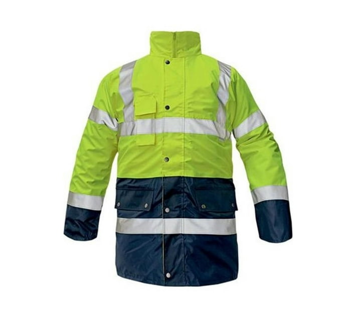 Someone’s in a Makro DBWETPROLNB Dromex Storm Wetpro Thermal Jacket