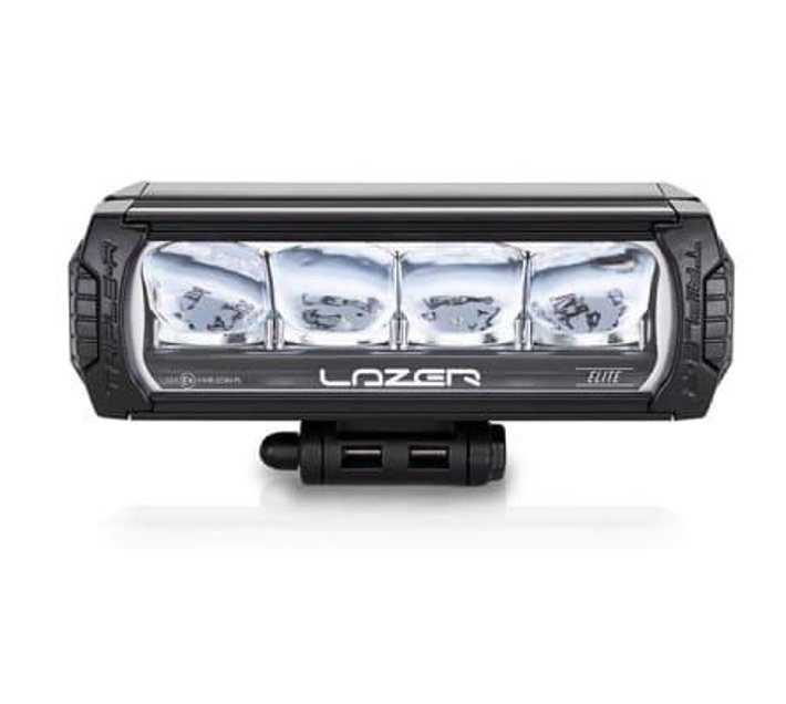 Someone’s in a Makro Lazer Rectangular Driving Light TripleR 750 Elite