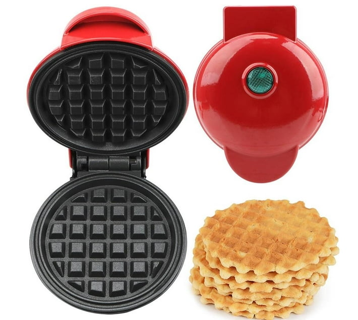 Someone’s in a Makro Waffle Maker Mood