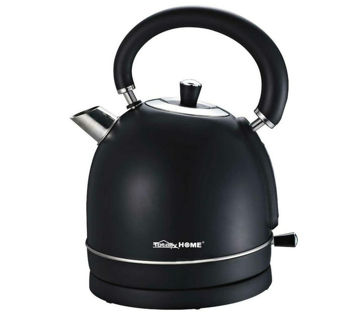 Someone’s in a Makro Totally Home Cordless Electric Kettle Black 1.8