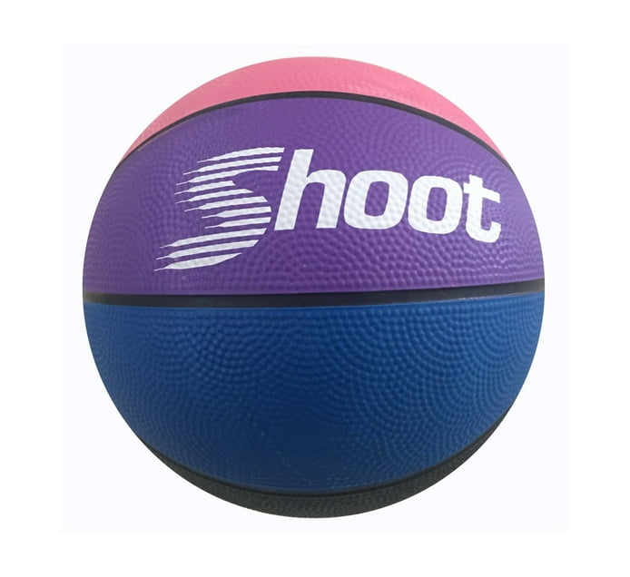 Someone’s in a Makro Shoot 3 Basketball Mood