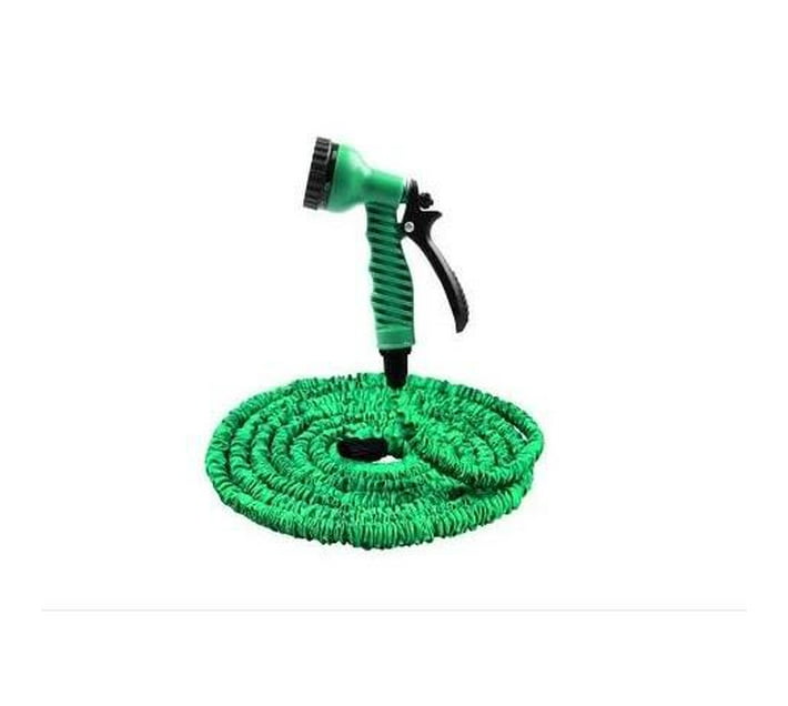 Someone’s in a Makro Garden Expandable Hose Pipe with Nozzle 22,5m Mood