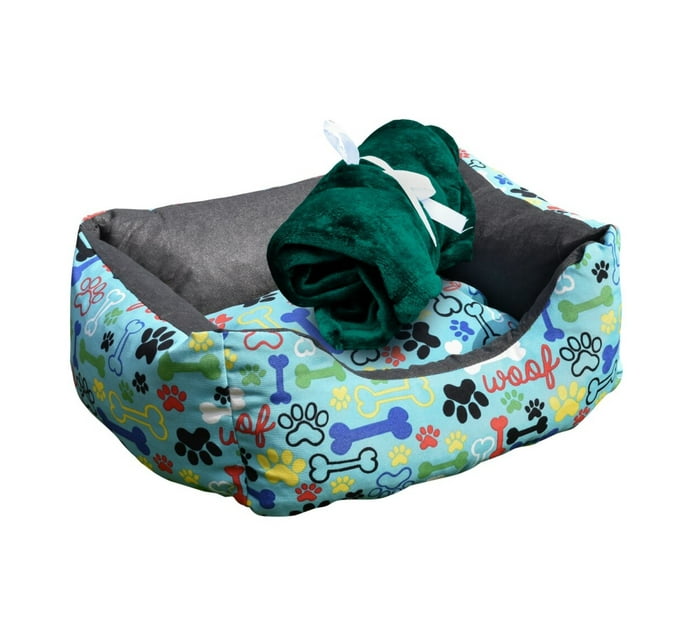 Someone’s in a Makro Ol'roy 1's Medium Square Bed & Blanket Combo Mood