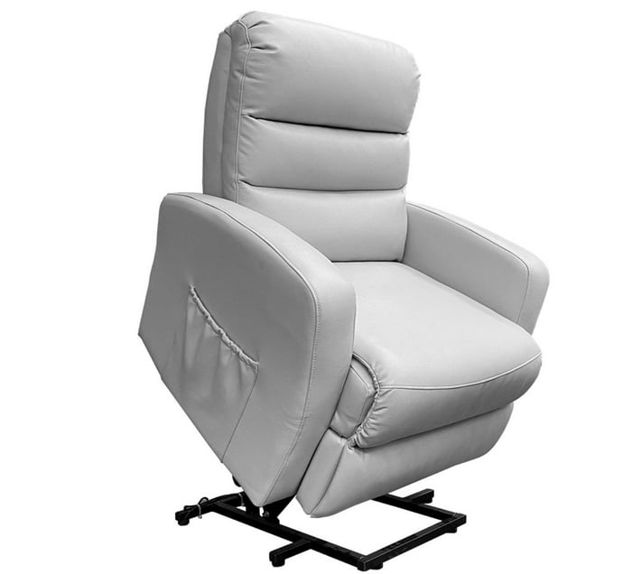 Someone’s in a Makro Kinwell Electric Power Recliner Mood