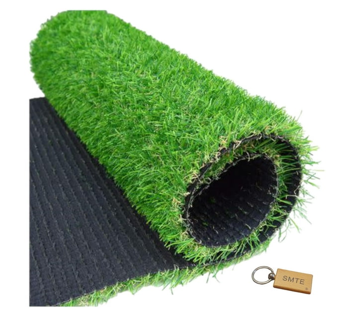 Someone’s in a Makro Artificial Grass Turf 25mm Thick - 2m x 10m +Smte ...