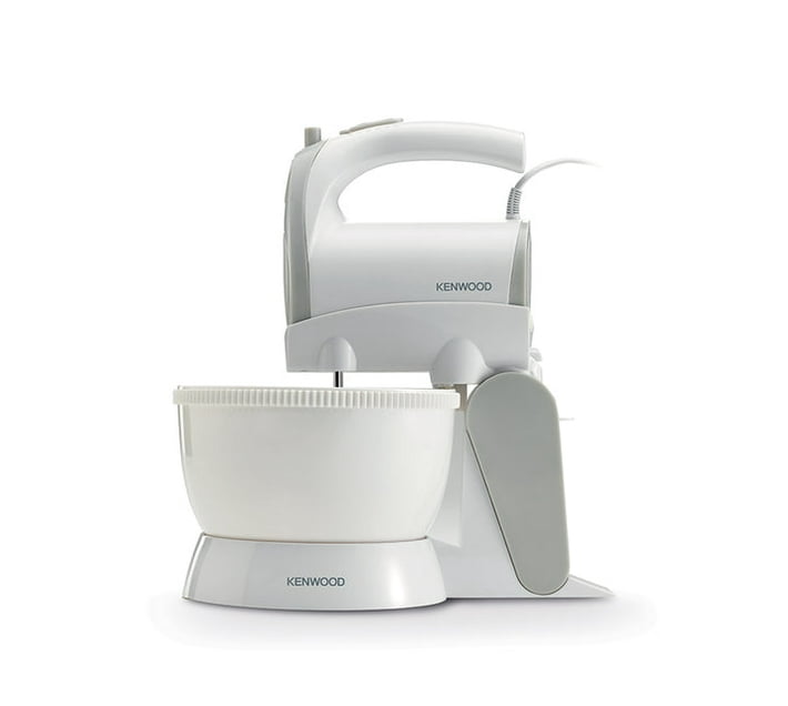 Someone’s in a Makro Kenwood Hand Mixer with bowl HMP22.000WH Mood