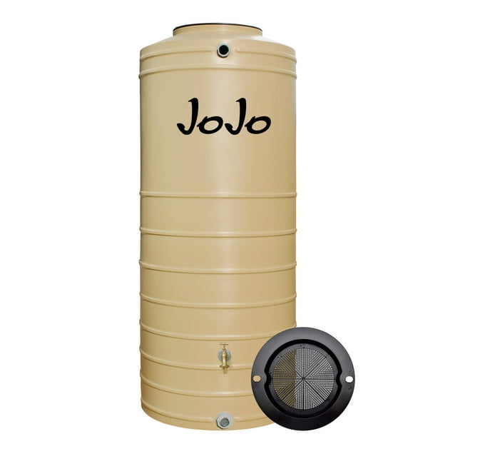 someone-s-in-a-makro-jojo-tanks-1000-l-slimline-rainwater-tank