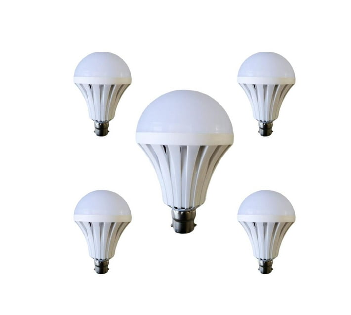 Someone’s in a Makro Pack of 5 9W LED Intelligent Bulb Rechargeable