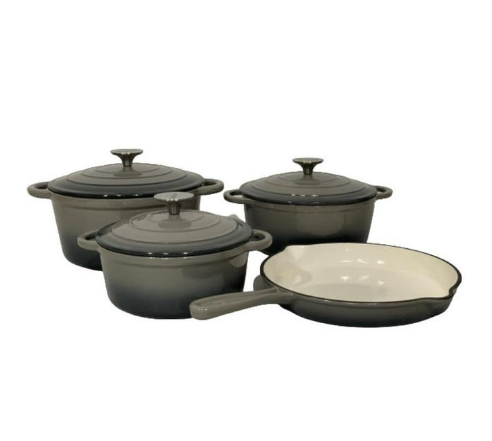 Someone’s in a Makro Pot set 7 Piece Cast Iron Grooved Lid - Kitchen ...