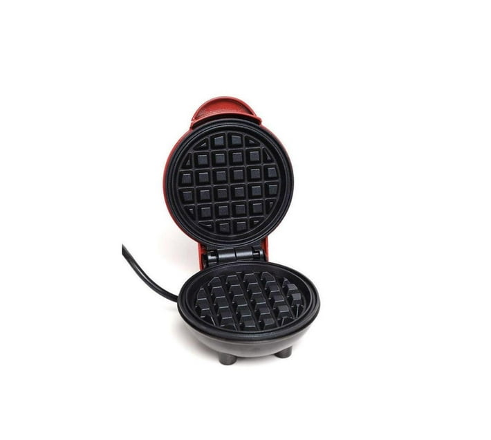 Someone’s in a Makro Mini Electric Waffle Maker Mood