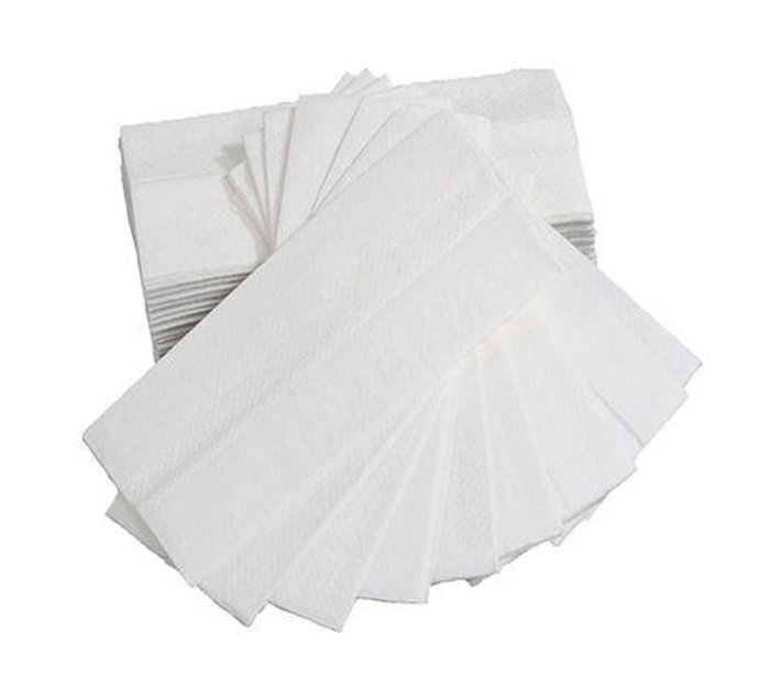 Someone’s in a Makro CFold Hand Paper Towels Box of 2000 Mood