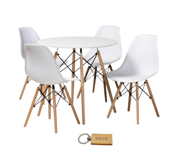 Someone’s in a Makro Round Coffee Table with 4 Chairs +Smte Keyring Mood