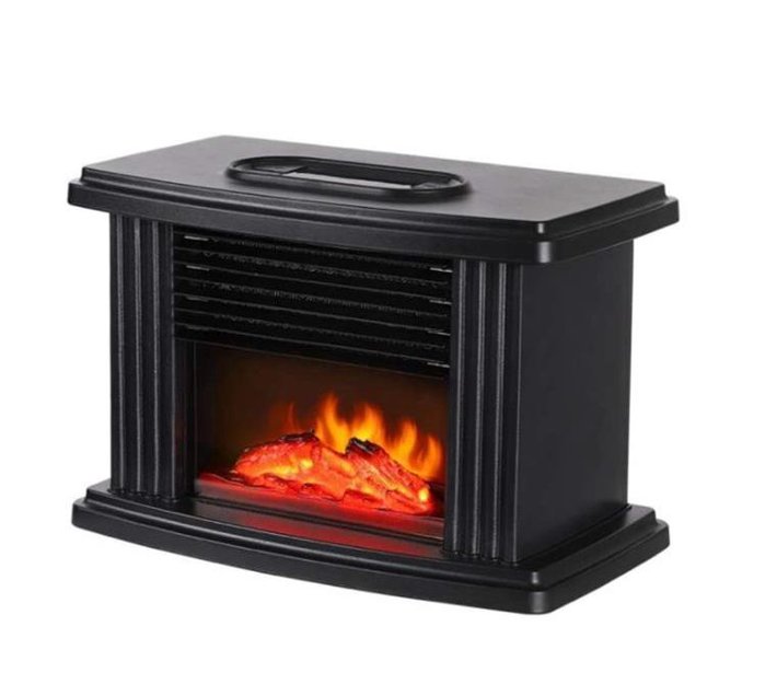 Someone’s in a Makro Heating Electric Fireplace 1000 W Mood