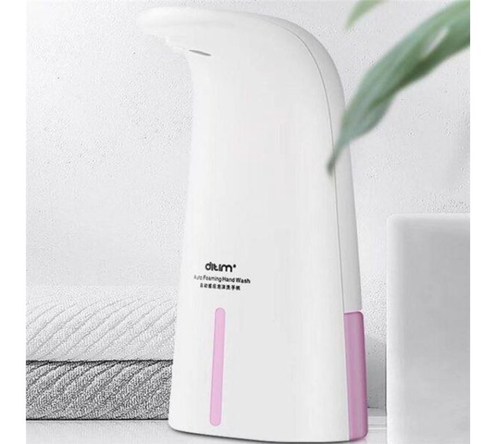 Someone’s in a Makro Smart Sensor Liquid Soap Dispenser Mood