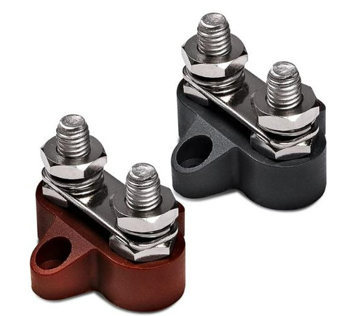 Someone’s in a Makro Positive & Negative Terminal Block Connectors (8mm