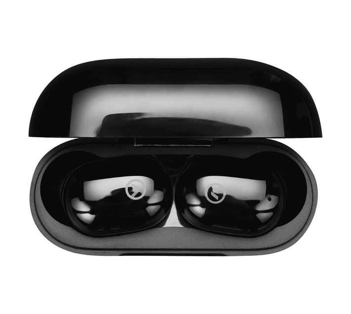 Someone’s in a Makro Amplify Zodiac Series TWS Earphones with Charging