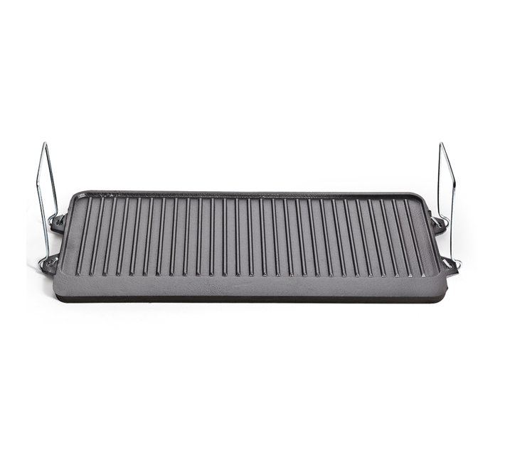 Someone’s in a Makro Campfire 3 Burner Wide Gas or Fire Cast Iron Grill