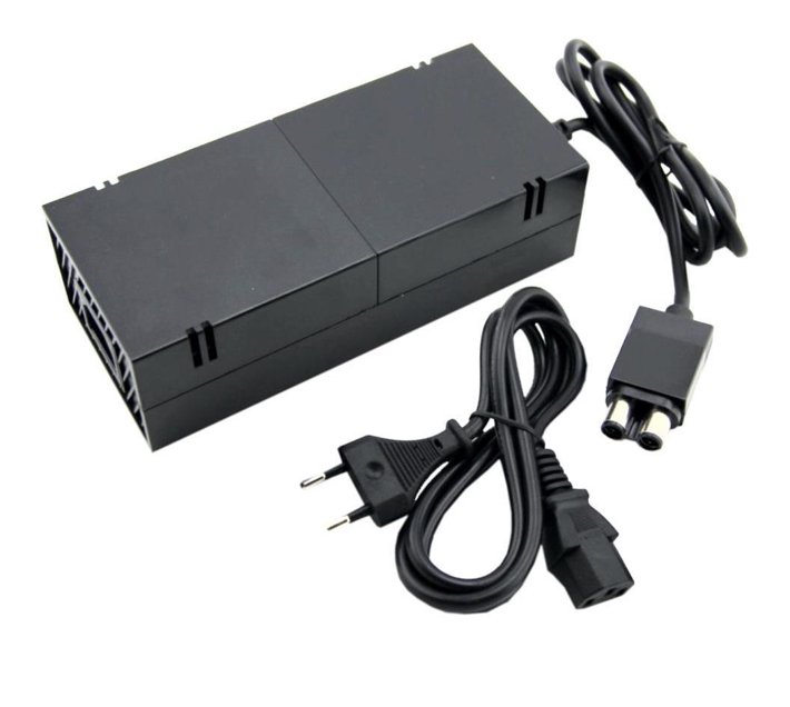 Someone’s in a Makro DW Xbox One Power Supply Ac Adapter Mood