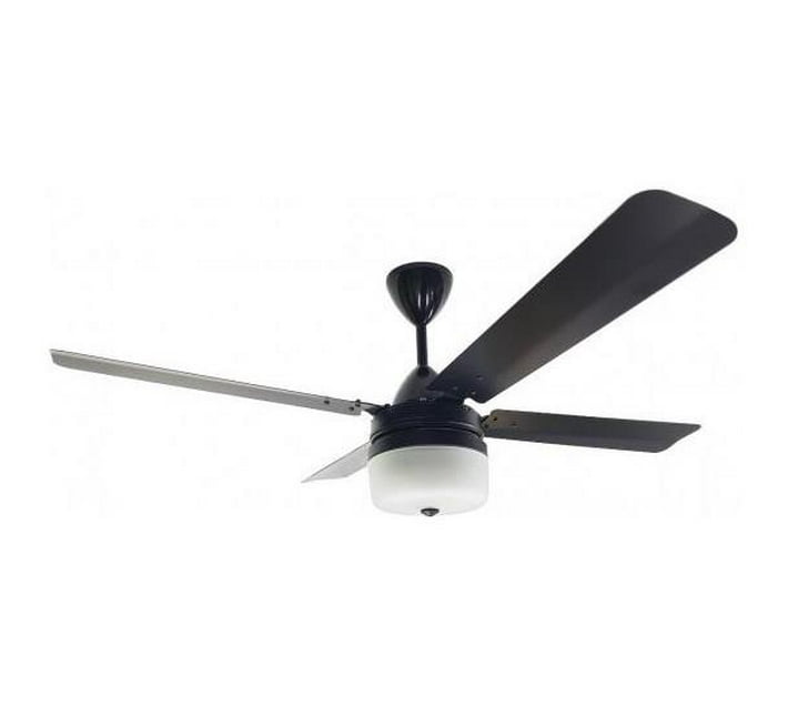 Someone’s in a Makro Solent Highbreeze 4blade, 1200mm Blade Sweep